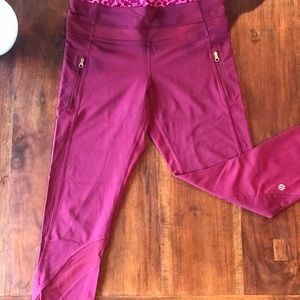 Lululemon Inspire Tight (Maroon)